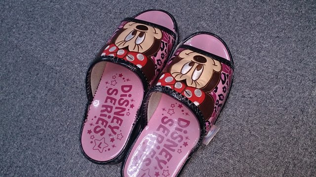 ディズニー 靴 ファッション センター しまむら.jpg